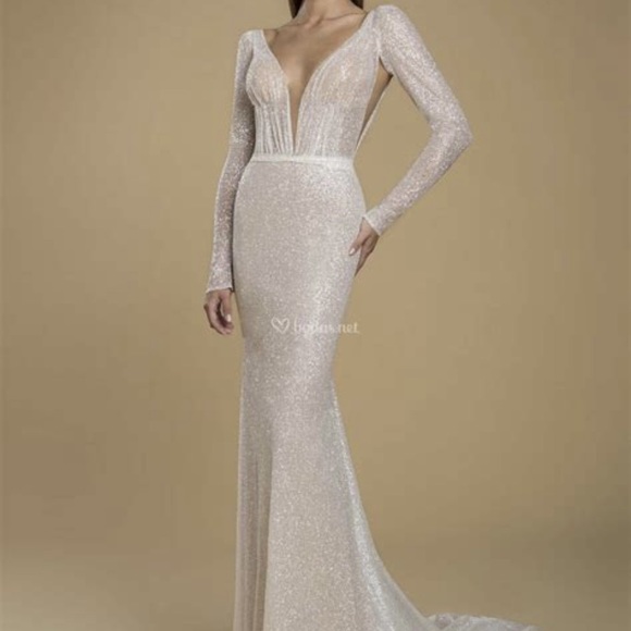 LOVE by Pnina Tornai gown. Never worn. Sample size 10. - Picture 4 of 5